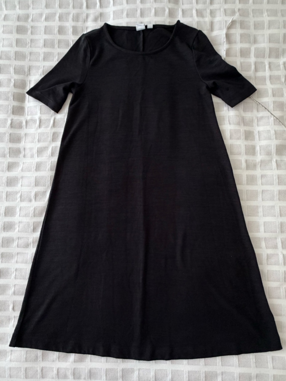 GAP Black Short Sleeve A-line Knit Dress